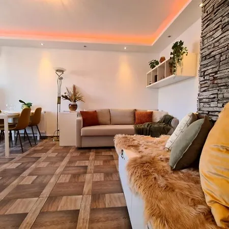 Panoramic Terrace *